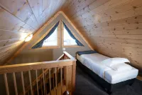 In the heart of Downtown Talkeetna: Chulitna Cabin Отели рядом с достопримечательностью «Aurora Dora»