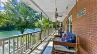 Relax with family and friends at this beautiful house on Douglas Lake.