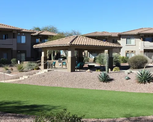 Cozy Ground Level Resort Style Condo with Heated Pool/Hot Tub, and Gym! Hotels in Oro Valley