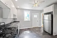 Adorable West Side Cottage Free Onsite Parking Hotel a Erie County