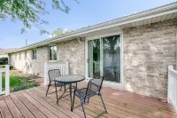 Newly renovated 2 bedroom townhome in charming Manteno.