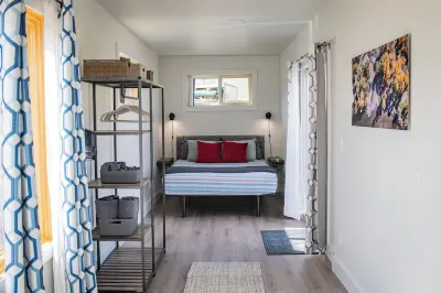 Cozy Mountain Retreat, Studio Shipping Container Tiny Home
