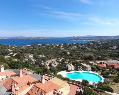 COTTAGE DOLCEVITA by KlabHouse -4BR w/Panoramic Hot Tube- shared pool Hoteles en Palau