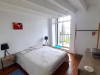 Dans Manoir Marteroy, Appartement 80m² 2 Chambres vue Mer, Plage des Rosaires Hotels in Plérin