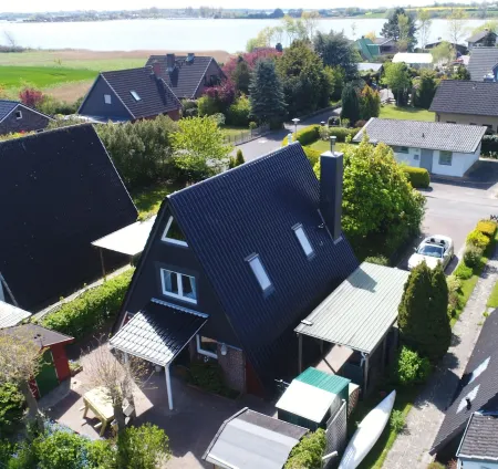 Wohlfühlhaus "Kiebitznest" - newly renovated Nurdachhaus, in a fantastic location