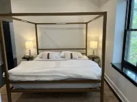 Premier penthouse  w Private Rooftop near Memorial Stadium & Pinnacle Arena!