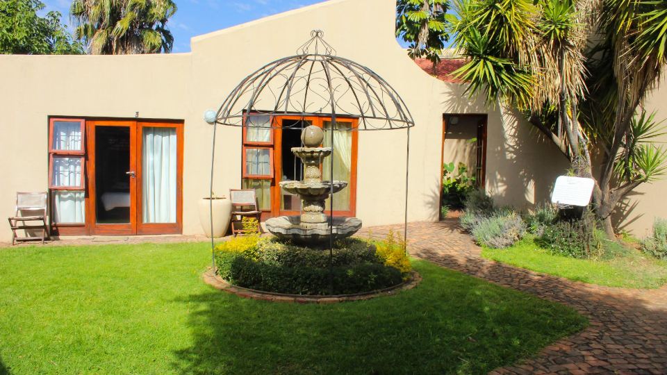 Echo Garden Guesthouse