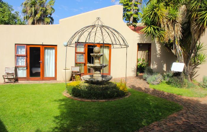 Echo Garden Guesthouse