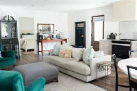 New Waterfront Creekside Cottage w/ Private Pool, Firepit, Paddle Boat, Fishing