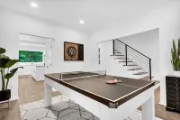 Private Luxury Spacious Atlanta Home
