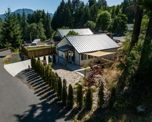 Casa Chihuahua- Modern Luxe 2b/1b home Hotels in Carson