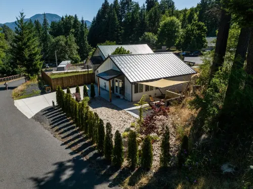 Casa Chihuahua- Modern Luxe 2b/1b home Hotels in Carson