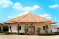 Eklôfè Bungalows Hôtel Hotels in Yamoussoukro