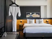 Mahima Hotel Hotels in West Semarang
