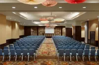 Embassy Suites by Hilton Los Angeles Glendale Hotels in Glendale