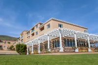 Hilton Vacation Club San Luis Bay Avila Beach Hotels near Pirate's Cove Beach