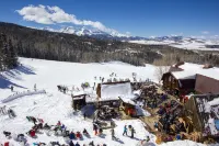 Autumn Colors Special! 4Br+Loft/4.5BTH; Hot Tub, Deck, Amazing Views