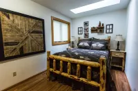 Beautiful home located in the heart of Paradise Valley