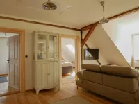 Vacation apartment Helene (ferienwohnungen1886) Hotels in Borsdorf