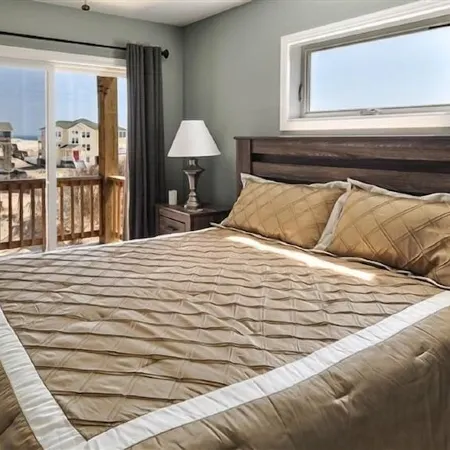 FamilyMemoryMaker!,8 MASTERS,MovieRoom,OceanViews,Pool,HotTub,Grill,StarlinkWiFi