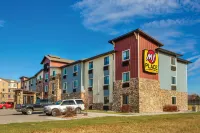 My Place Hotel-Grand Forks, ND - parking