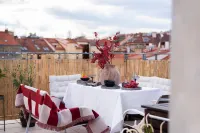 Charming Prague Apartment in Vršovice with Roof Terrace Hotels in Prague 10