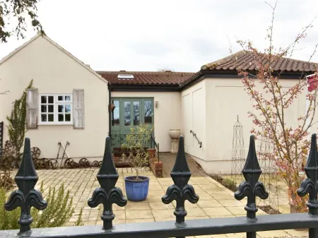 Wayside B&B Отели в г. Роксхем