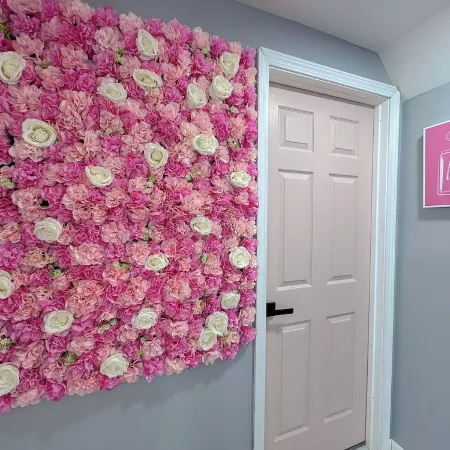 Pink Paradise! Cozy Getaway near SU! Hotels in Syracuse