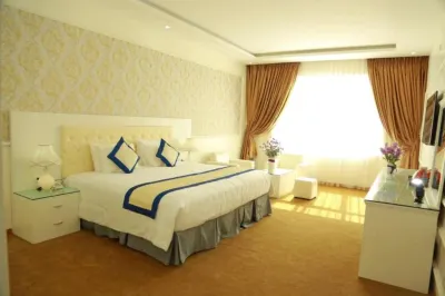 White Hotel Hotel di 