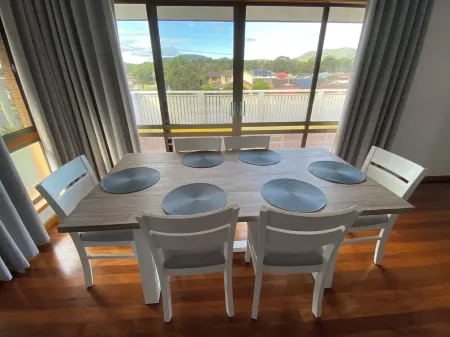 The Rocks Family entertainer, just 10-min walk to town & beach! Отели рядом с достопримечательностью «South West Rocks Dive Centre»