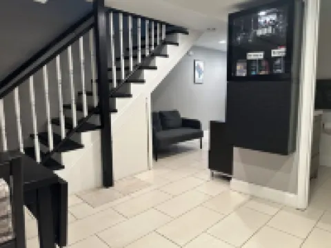 The Bangor D.C., Cozy Basement Apartment w/Kitchen