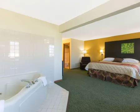Super 8 by Wyndham Perry IA Hotels in Perry