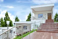 Chill Breeze Resort - 2-Star