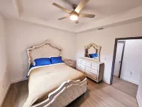 Sweetie's Cozy 2-bedroom apartment with pool, AC, WiFi in charming Davenport