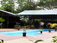 Rainforest Eco Lodge - С бассейном