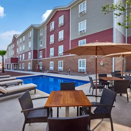 Extended Suites Tijuana Macroplaza