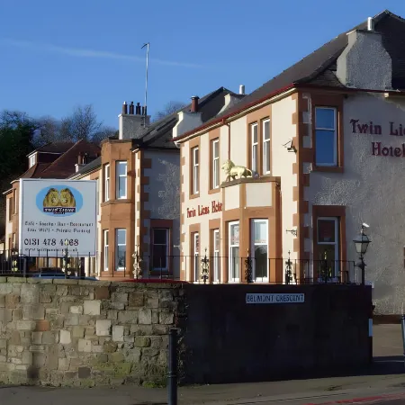 Twin Lions Hotel