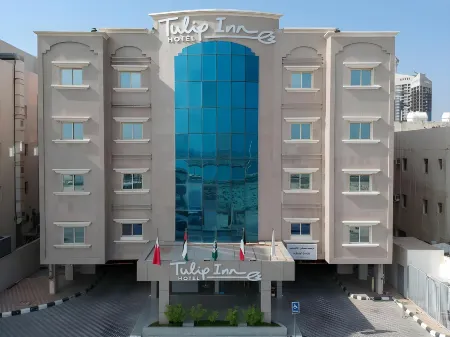 Tulip Inn Corniche Dammam Отели рядом со станцией Саудовская железнодорожная организация железнодорожная станция