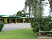 The Wayfarer Motel Hotels in Muswellbrook