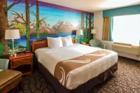 Quality Inn & Suites Sequim at Olympic National Park - 2 tähden
