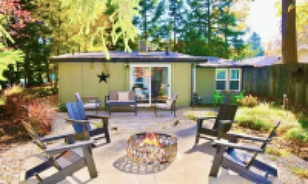Stylish Douglas Retreat - Steps from Dunes Resort!