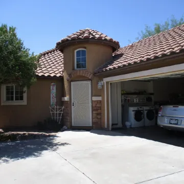 Upscale But Cozy Beach Retreat In The Desert Near Phoenix With Private Pool