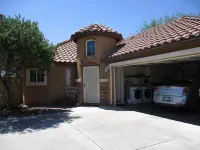 Upscale But Cozy Beach Retreat In The Desert Near Phoenix With Private Pool