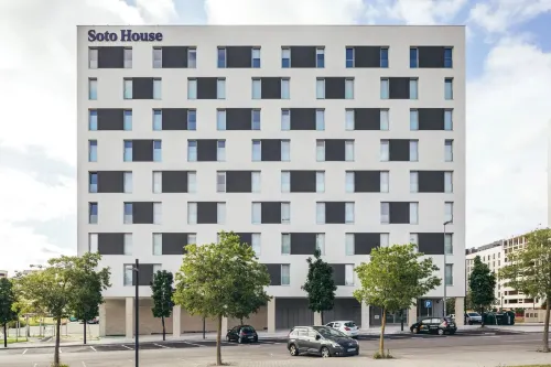 Soto House Pamplona فنادق في Noain
