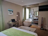 Le Relais des Deux Tours Hotels in Baume-les-Dames