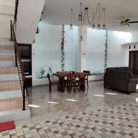 ZG Homestay Solo