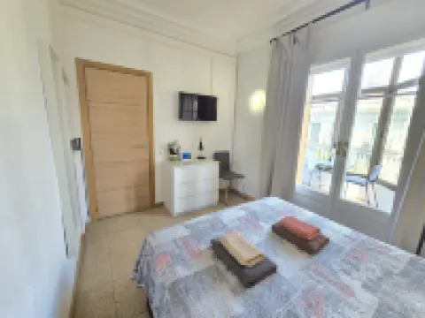 Nuevo Balmes Habitaciones
