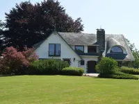 Elegant Villa in Stavelot with Fitness and Playroom and an Incredible Garden - 4-Star