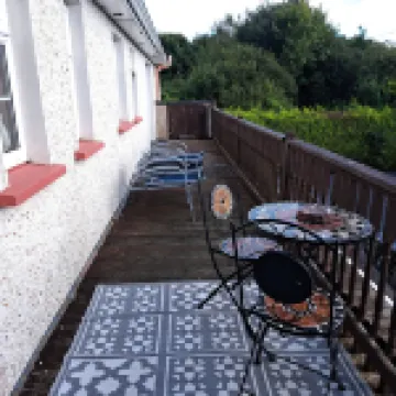Spacious 6 Bed House 10 Minutes from Knock Airport