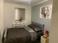 Lovely 2-Bed Apartment in Wallasey, Sleeps 4 Hotels in Wallasey